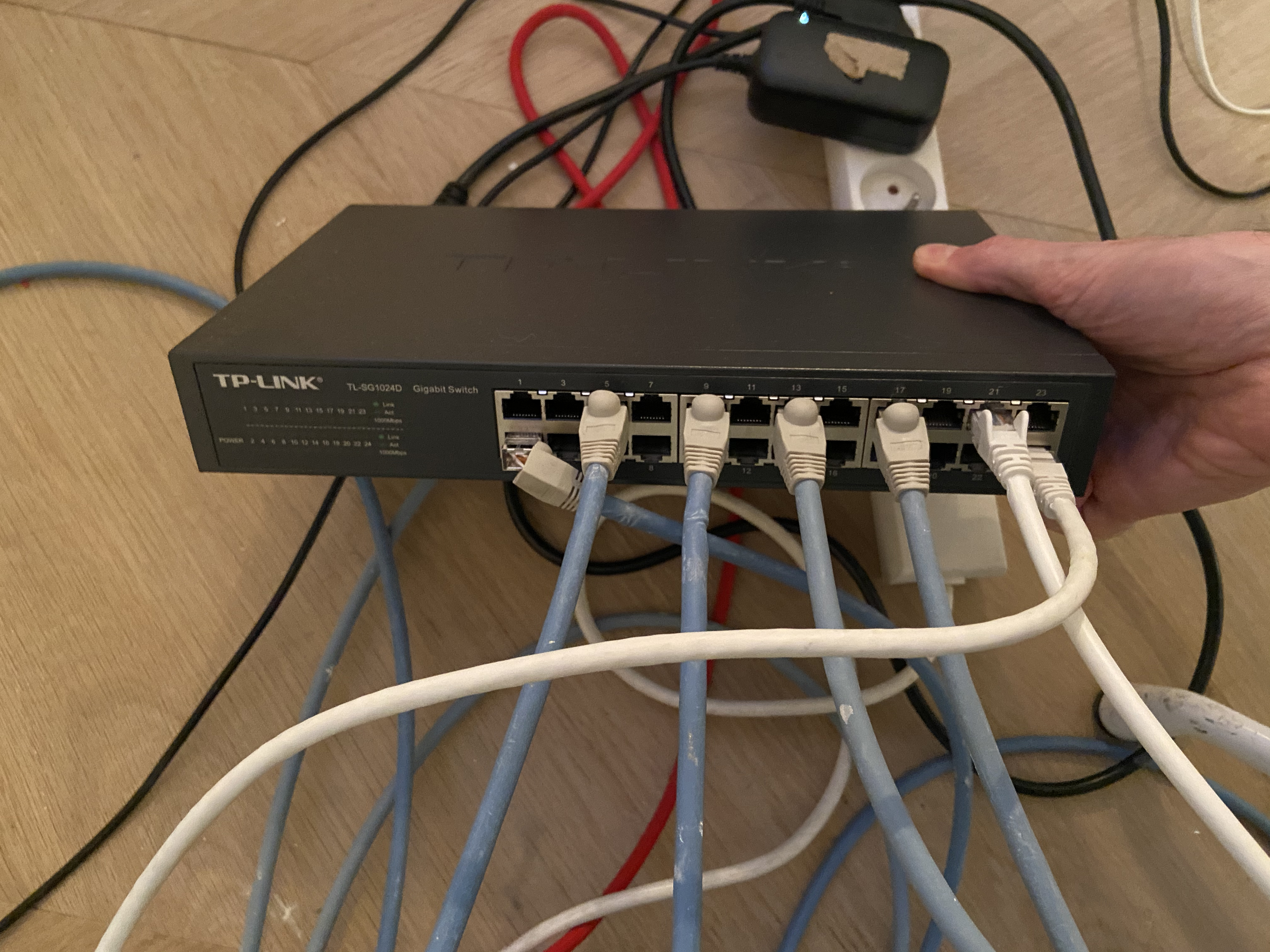 FREEBOX Pop : Relier un equipement sur le port Ethernet du